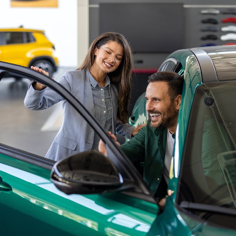 AUTO SOSTITUTIVA 