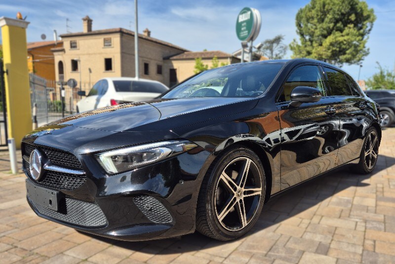 MERCEDES Classe A     (W177)
