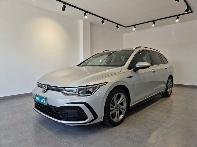 Foto VOLKSWAGEN Golf 8ª serie